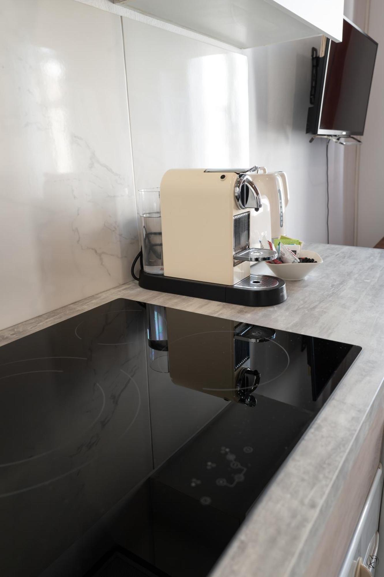 Orange Sunset Apartment Draguignan Ngoại thất bức ảnh